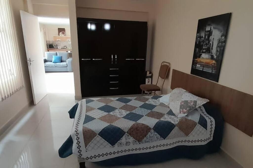 Departamento Grande A 2 Cuadras Plaza Principal A Lado De Viva Daire Tarija Dış mekan fotoğraf